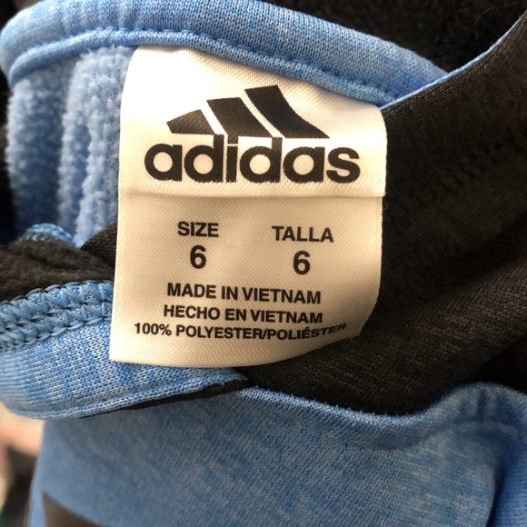 Addidas Boys Sweatshirt - Size 6 - Picture 4 of 4
